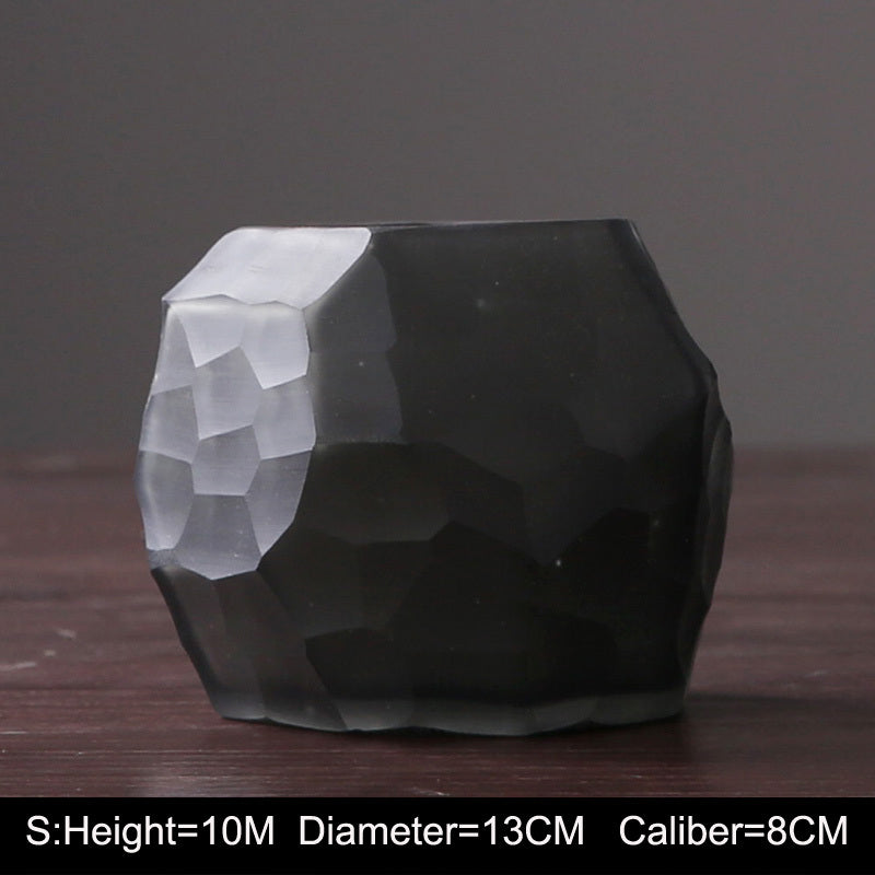 Retro Vase Geometric