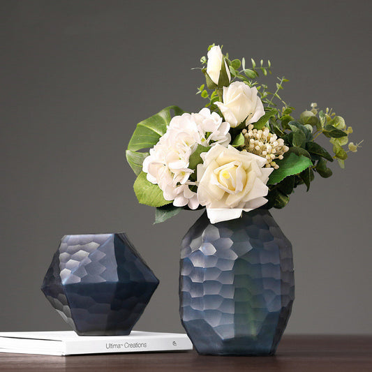 Retro Vase Geometric